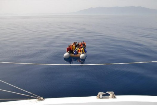 İzmir sularında göçmen operasyonu