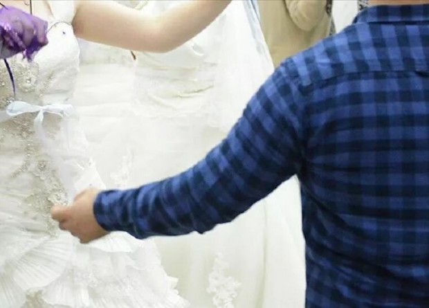 Bursa'da 'Oynamayan korona olsun' anonsu yapan piyanist ile düğün sahibine para cezası