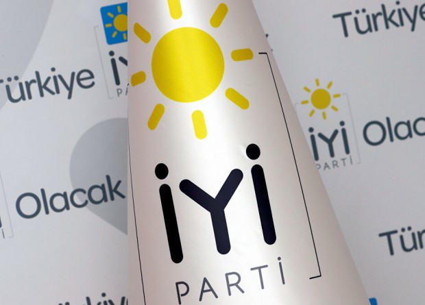 İYİ Parti İzmir gençlik kollarında değişim… İşte yeni başkan