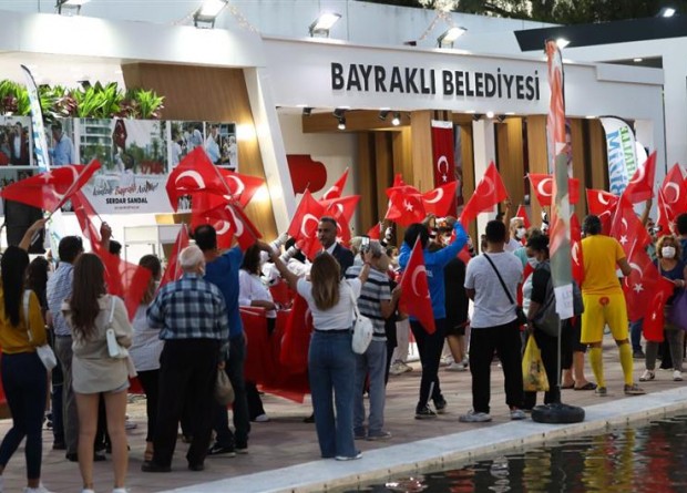 Travel Turkey’de Bayraklı rüzgarı esecek