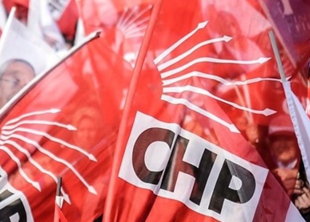 CHP Bornova’da kriz şimdilik rafa kaldırıldı: Konuyu uzatmayalım!