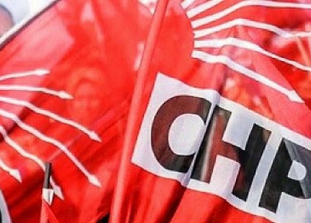 CHP'de bir ilçe başkanı daha istifa etti!