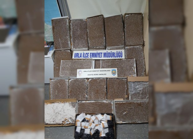 Urla'da 5 bin paket kaçak sigara ele geçirildi