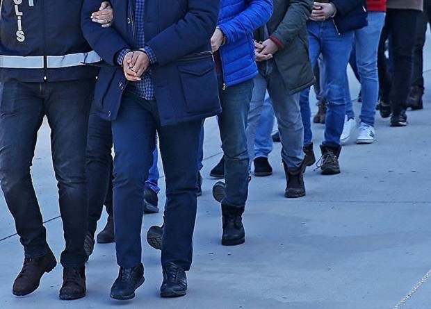 Ankara merkezli 12 ilde FETÖ operasyonu! Çok sayıda gözaltı kararı