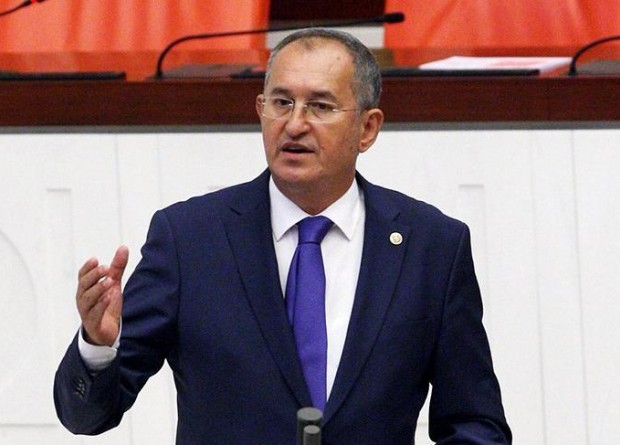 CHP'li Sertel'den AK Parti'ye sert eleştiriler: Depremzedelerin kredi sorununu çözün