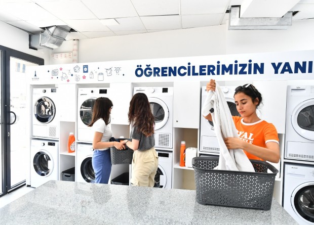 Büyükşehir’den üniversitelilere çamaşırhane hizmeti
