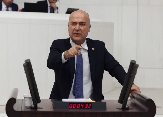 CHP’li Bakan: ‘Çavuşoğlu, SADAT Başkanı’nı yalanladı!’