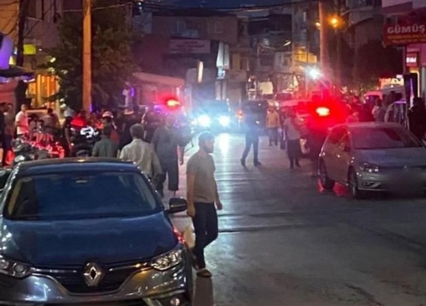 İzmir'de kahvehanede işlenen cinayetle ilgili yeni gelişme! 3 şüpheli tutuklandı