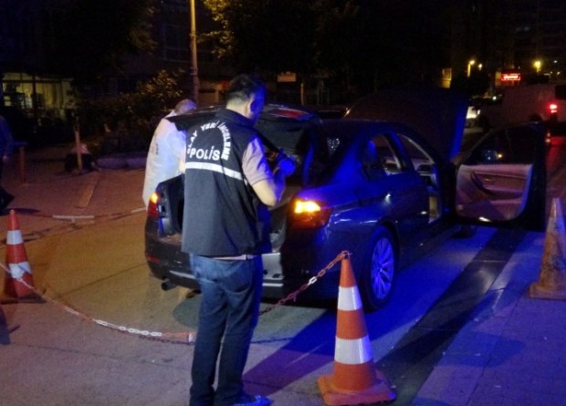 İzmir'de polise silahlı saldırı! 2 kişi yaralandı