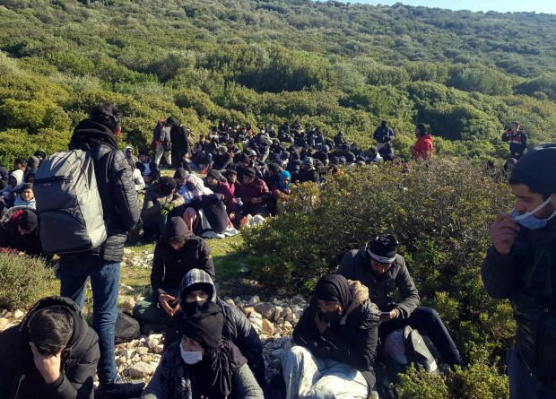 İzmir'de son 1 haftada 120 kaçak göçmen yakalandı