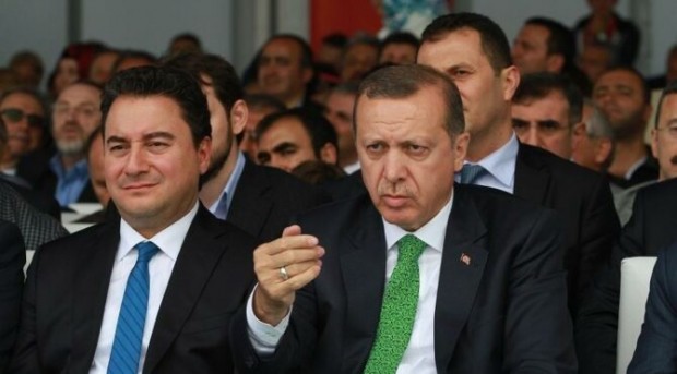 Ali Babacan'dan Erdoğan'a liyakatsizlik cevabı: ‘Liyakatsizsem benimle neden 3 dönem çalıştı?’