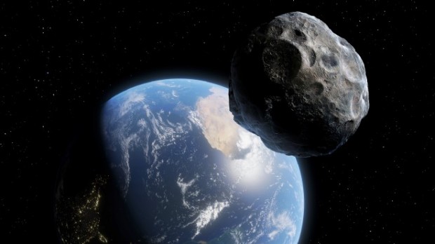 İki dev asteroit Dünya'nın yakınından geçecek