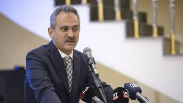 Milli Eğitim Bakanı Özer'den öğretmen ataması açıklaması