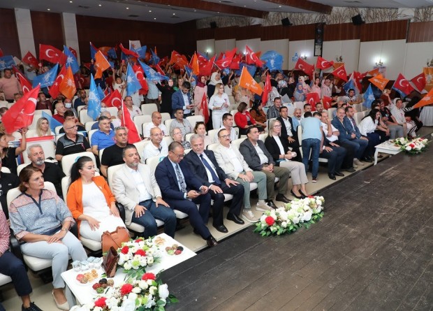 AK Parti İzmir'de '2023'ün önemi' toplantıları başladı... Seçime hazırız mesajı