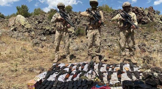 İçişleri: Tendürek'te PKK'ya ait cephane ele geçirildi