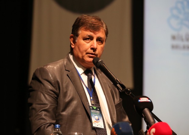Başkan Tugay Bursa’da iklim zirvesine katıldı: “Kent içinde tarım hayal değil”