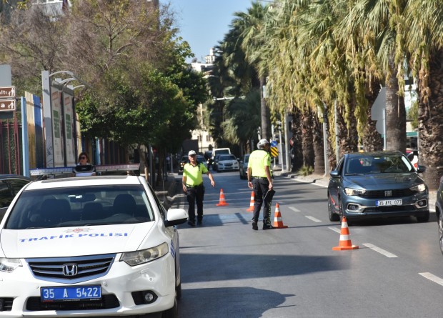 İzmir İl Emniyet Müdürlüğü açıkladı: Ölümlü ve yaralamalı kazaların yüzde 50'si motosikletle gerçekleşiyor