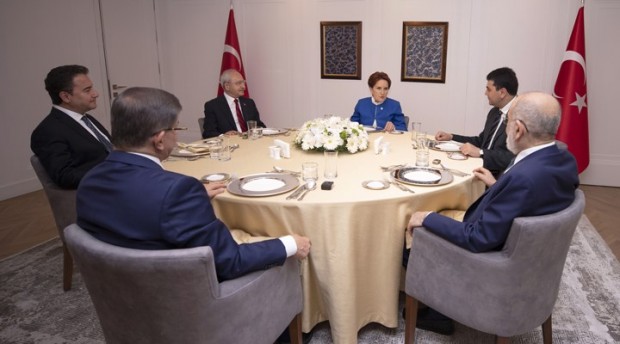 Kılıçdaroğlu'ndan vekillere ve parti yöneticilerine 'Altılı Masa' yasağı