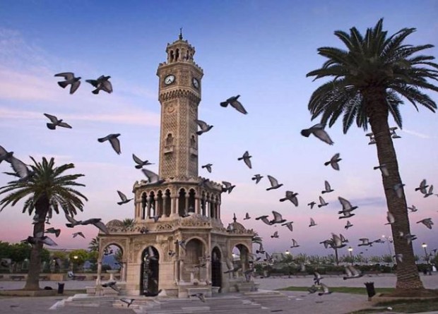 İzmir'de 1 Ocak'tan itibaren nelere zam gelecek?