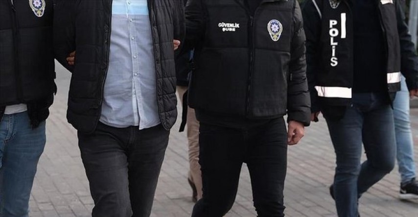 İzmir merkezli 12 ilde FETÖ operasyonu: Çok sayıda gözaltı kararı!