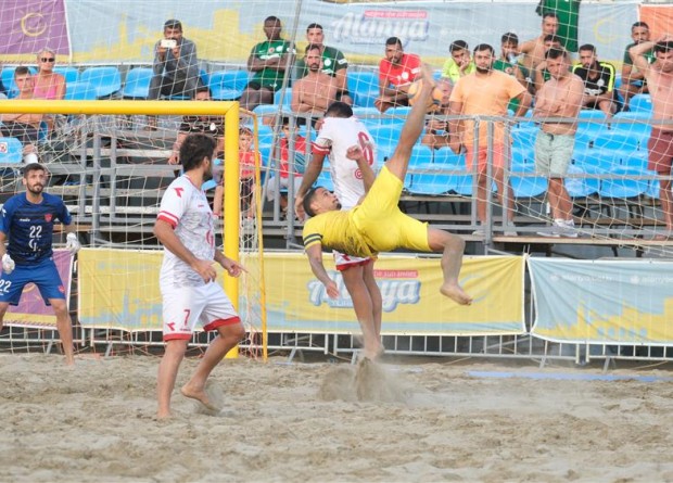 Seferihisar Belediyesi Plaj Futbolu Takımı şampiyon oldu!