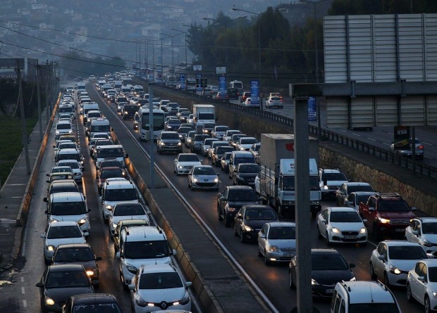 TÜİK'ten Ekim ayı  trafiğe kayıt istatistiği... İzmir'de son durum ne? 