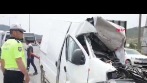 İzmir'de zincirleme kaza: 1ölü
